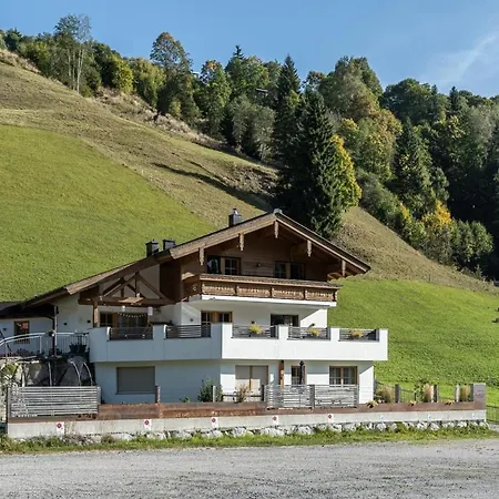 Hochwart - In Der Naehe Der Liftstation Schoenleiten